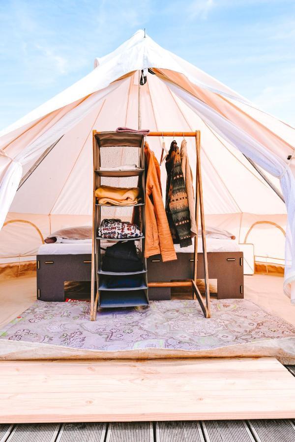 Domo Camp - Nature Glamping Hof Viehbrook Hotell Rendswuhren Exteriör bild